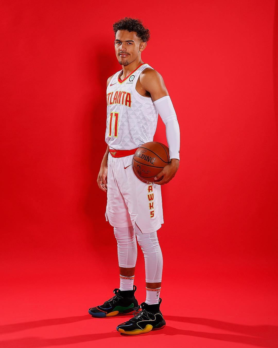 英超：曼联客场2-1击败莱斯特城（英超：曼联客场2-1战胜莱斯特城）