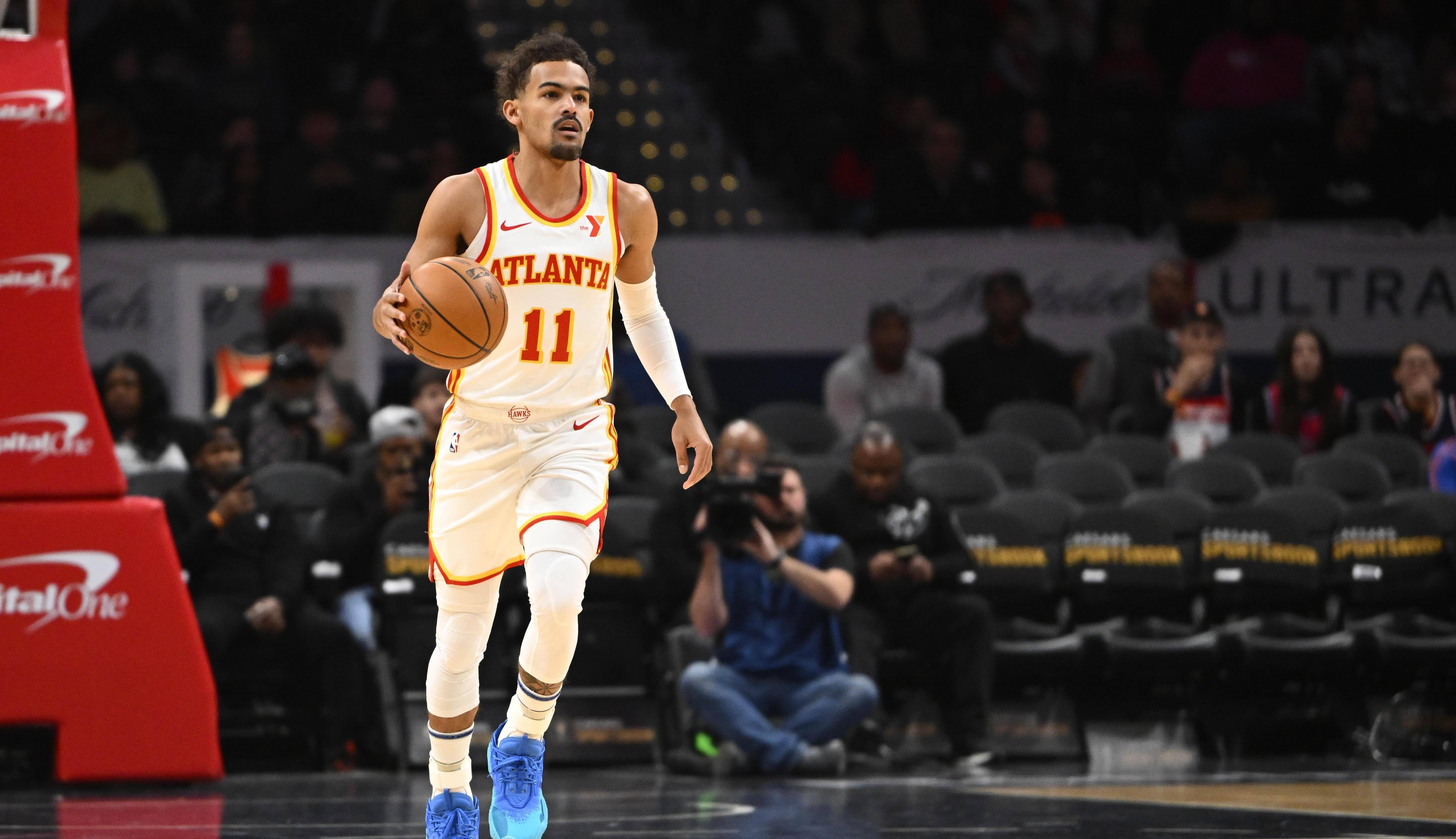 北京时间12月11日凌晨，皇马在欧冠联赛阶段第6轮主场1-2遭曼城逆转。（欧冠第6轮：曼城客场2-1逆转皇马（北京时间12月11日凌晨））