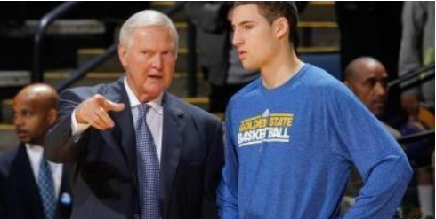 混团世界杯：国乒狂轰8-0横扫韩国！双王、栋曼立功，孙颖莎休战（混团世界杯：国乒8-0零封韩国！双王、栋曼发威，孙颖莎轮休）