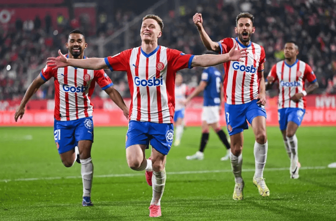 NBA交易市场最新动态：火箭完成签约,（火箭完成签约，NBA交易市场最新进展）