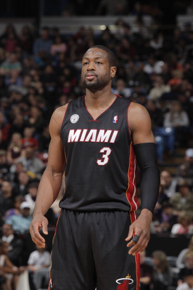 不想要萨拉赫？沙特球队老板：萨拉赫年龄太大了，维尼修斯更好（沙特球队老板否认追逐萨拉赫：年龄偏大，更看好维尼修斯）