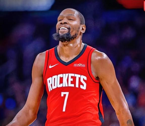 ESPN评本赛季至今德甲最佳阵：拜仁6人在列，施洛特贝克入选（ESPN评选本季德甲至今最佳阵容：拜仁占6席，施洛特贝克上榜）