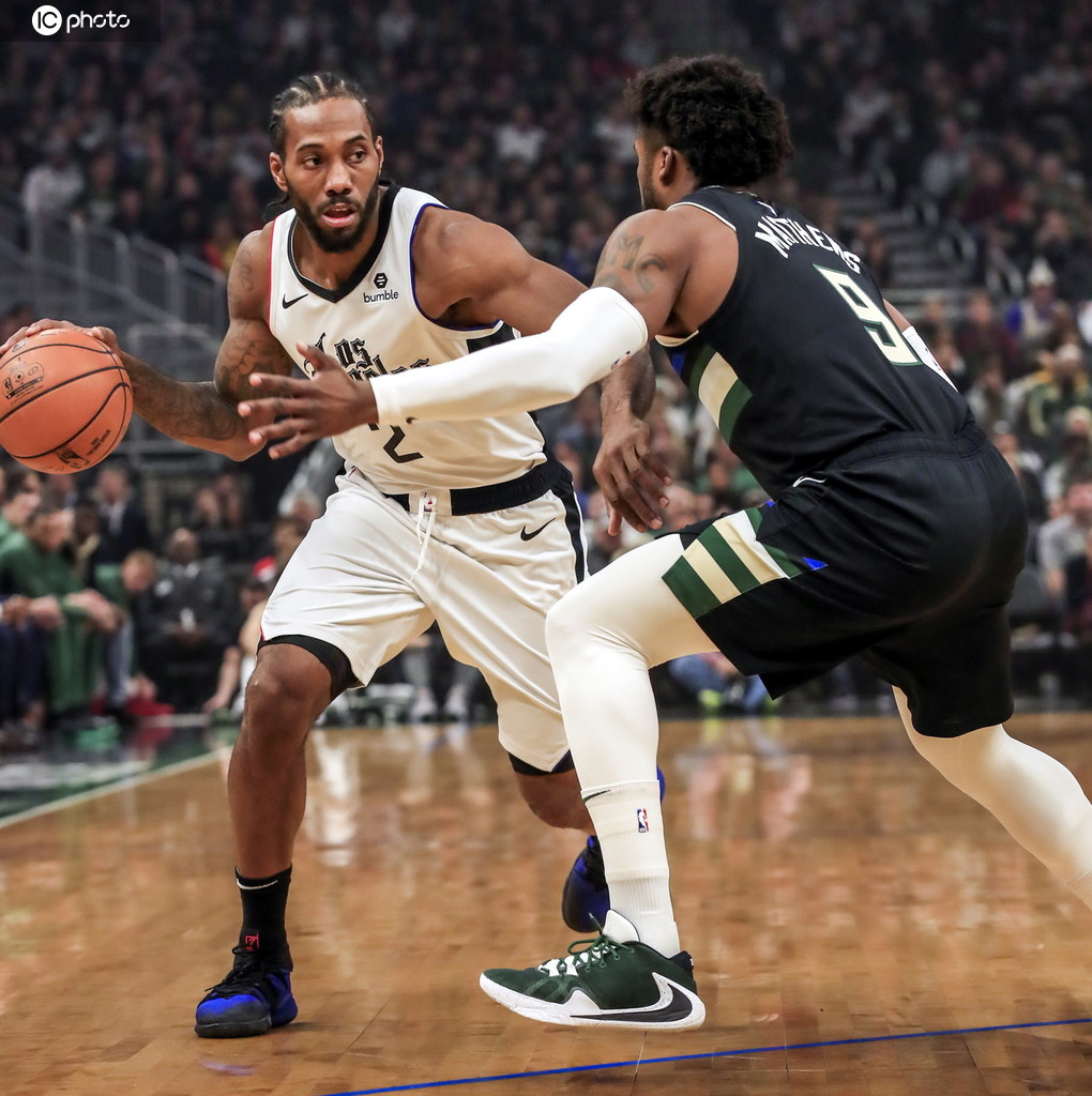 斯普利特：连续两场以相似方式失利令人沮丧 球队投入了大量精力（斯普利特：连遭相似失利令人沮丧，球队已倾尽全力）