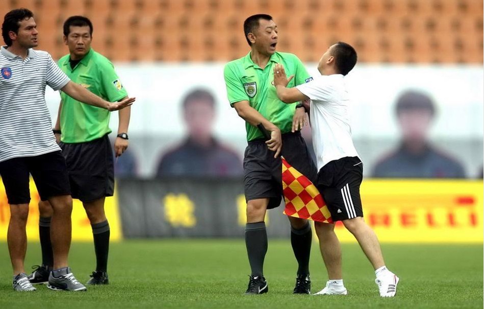 火箭队记：范弗里特不太可能被交易（火箭记者称：范弗里特被交易的可能性很低）